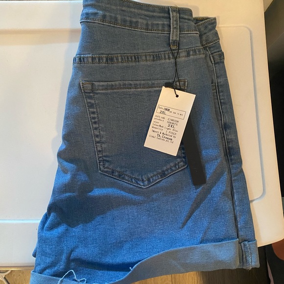 Short Shorts (jean blue) Small make but Size 2XL - Picture 1 of 2